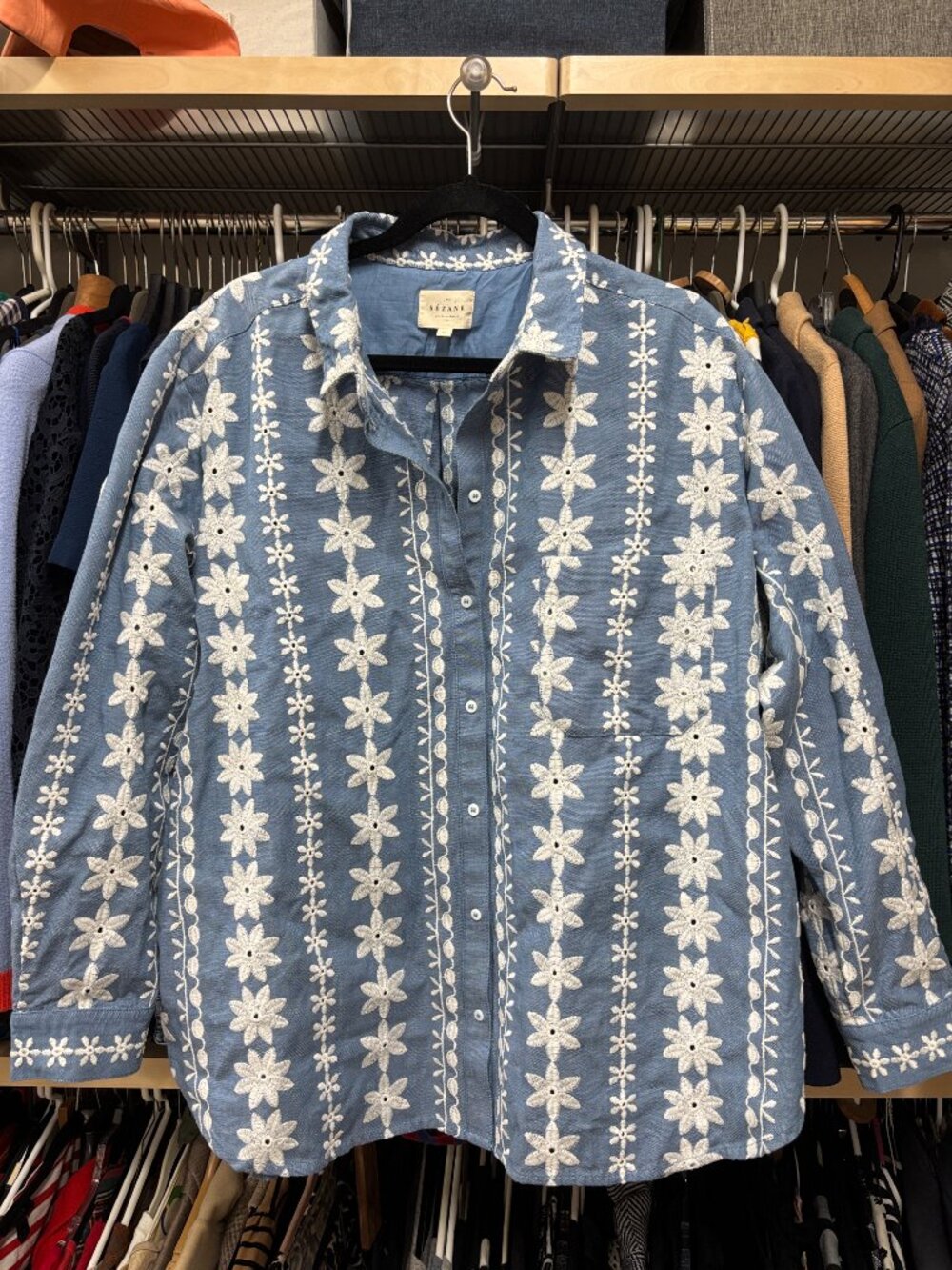 Sezane Max Shirt Blue with Ecru Floral Frieze button down size 48 - Picture 3 of 8
